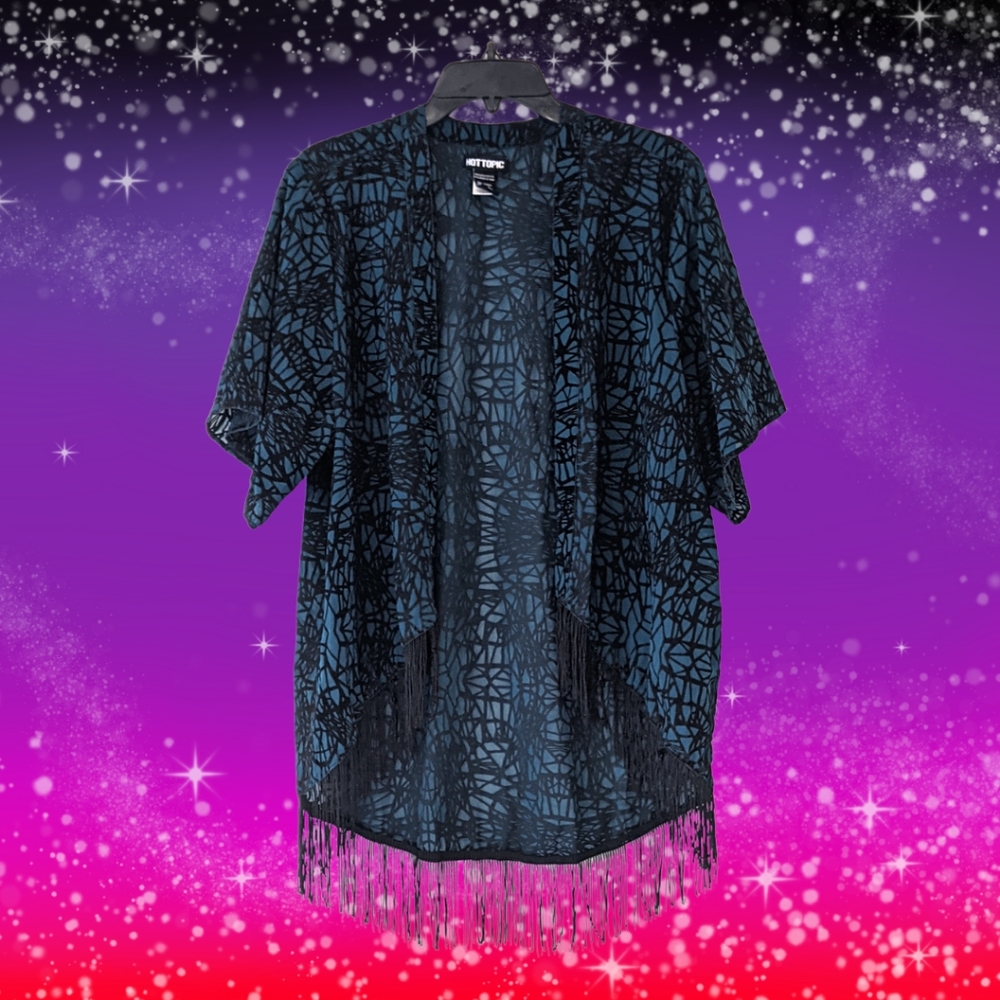 Hot Topic Webbed Velvet Kimono